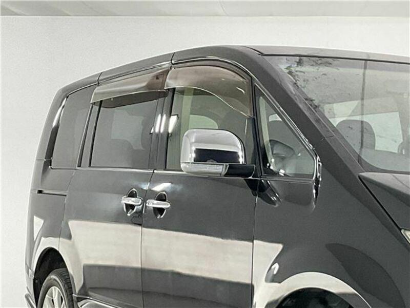 DELICA D5