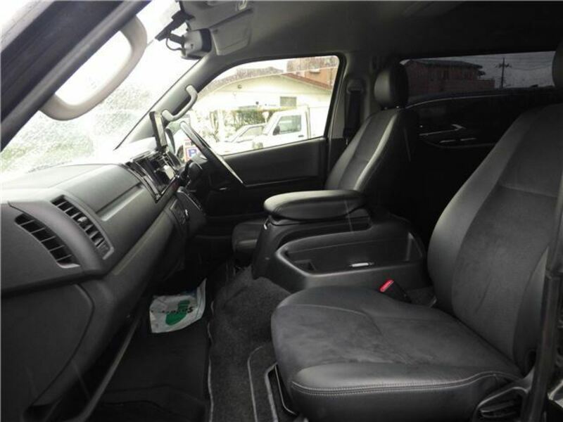 HIACE