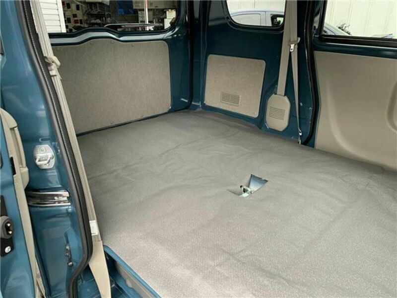CLIPPER VAN