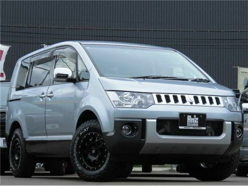 DELICA D5