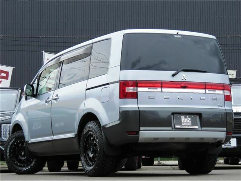 DELICA D5