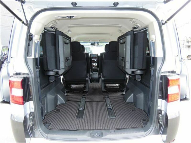DELICA D5