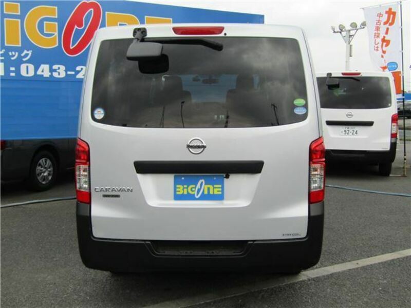 NV350 CARAVAN
