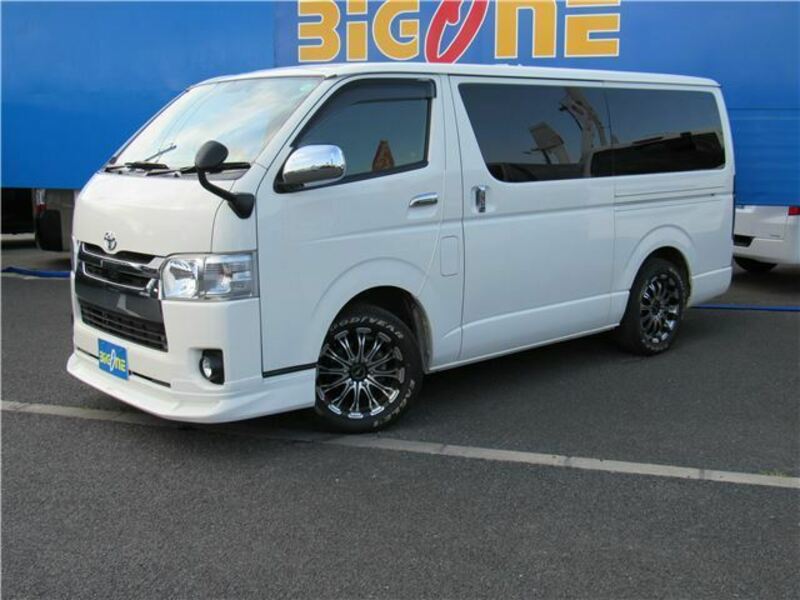 HIACE VAN