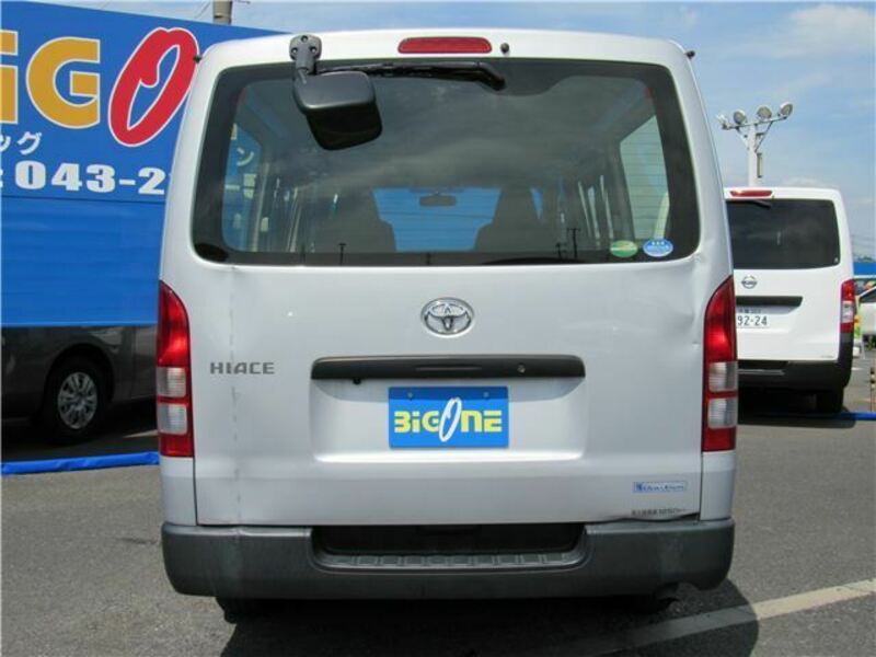 HIACE VAN
