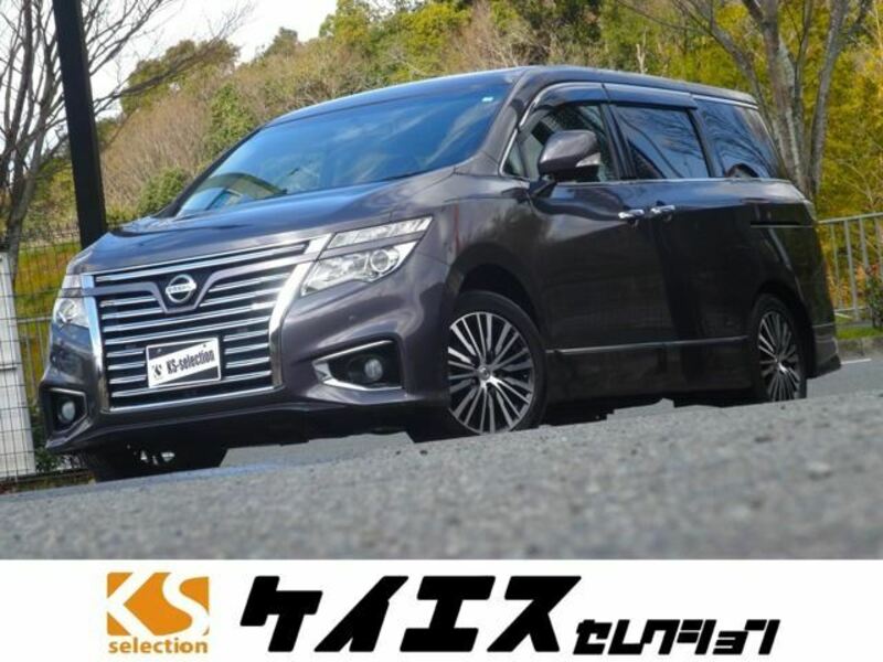 NISSAN ELGRAND