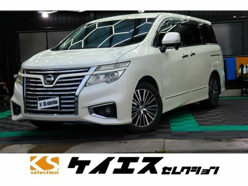 NISSAN ELGRAND