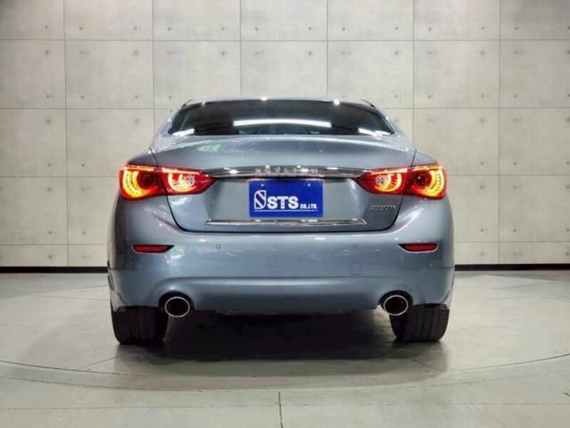 SKYLINE
