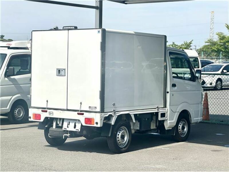 CARRY TRUCK