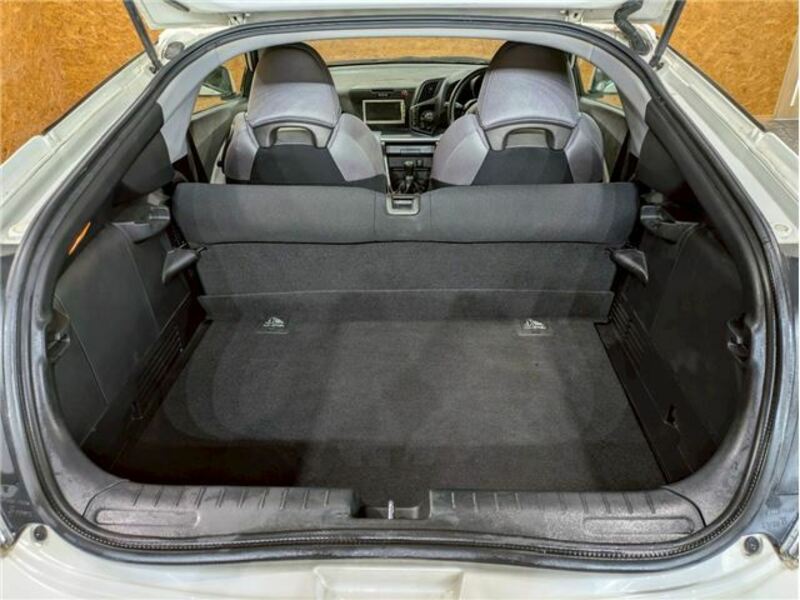 CR-Z