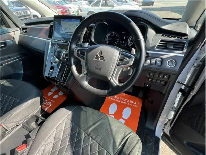 DELICA D5