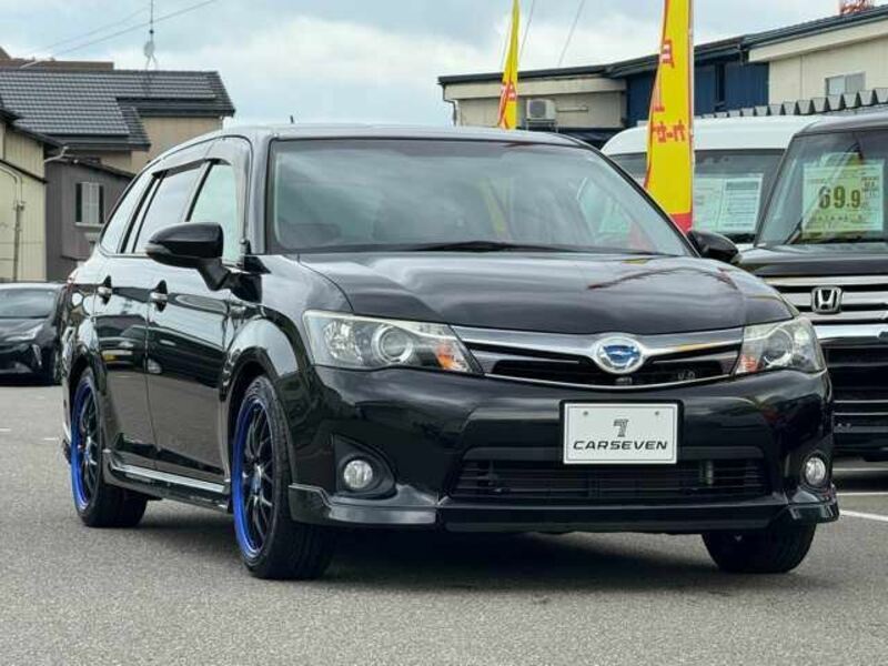 COROLLA FIELDER