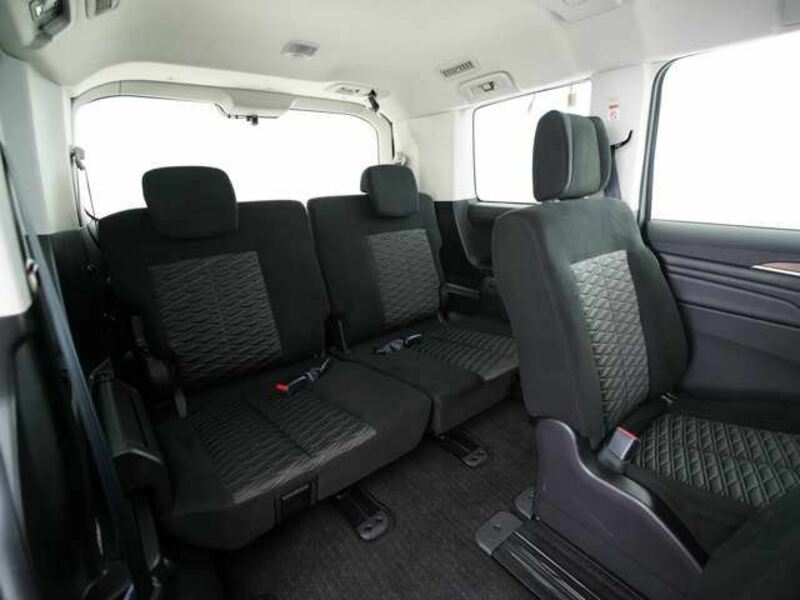DELICA D5