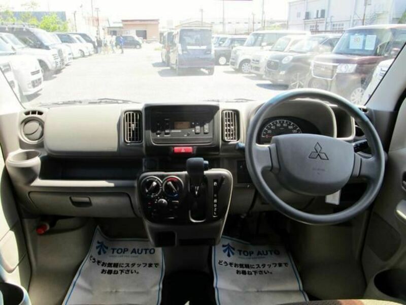 MINICAB VAN