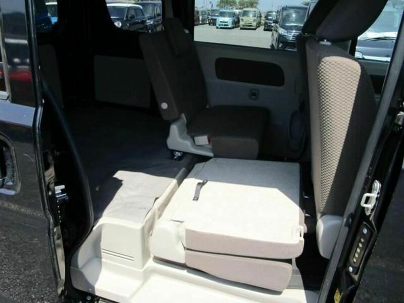 MINICAB VAN