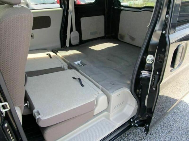 MINICAB VAN