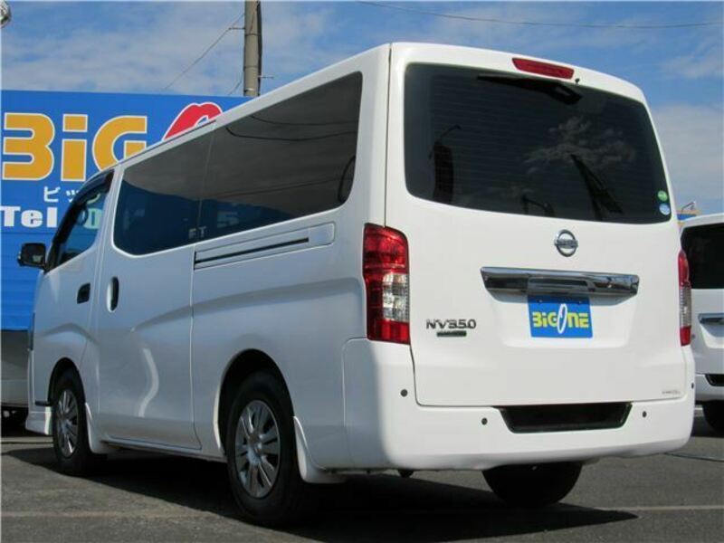 NV350 CARAVAN