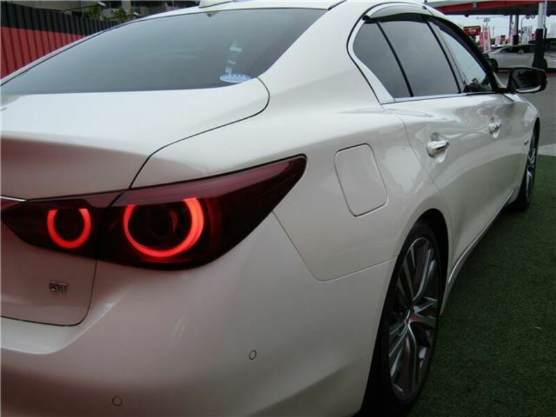 SKYLINE