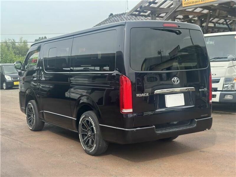 HIACE