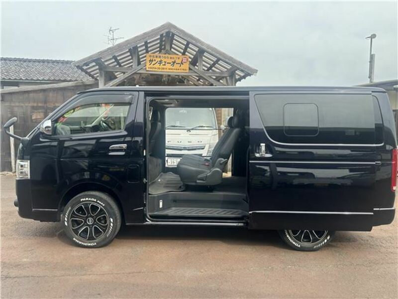 HIACE