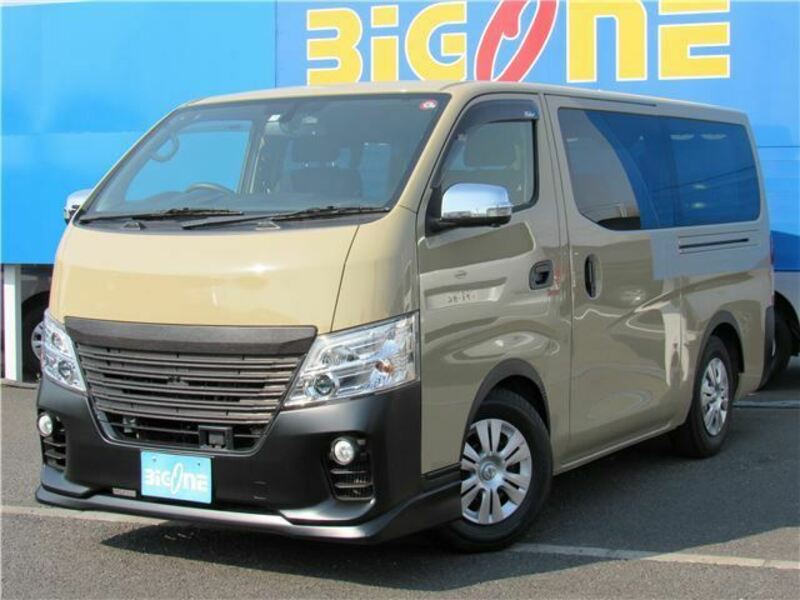 NV350 CARAVAN-0