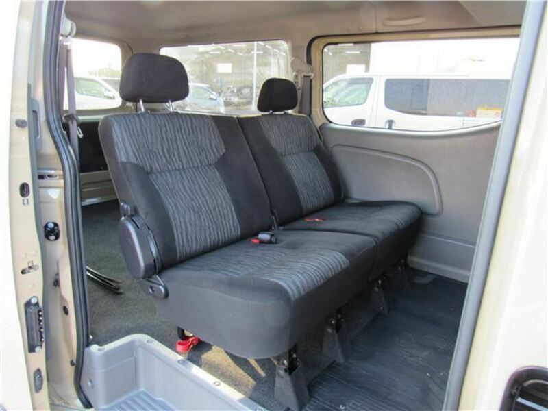 NV350 CARAVAN