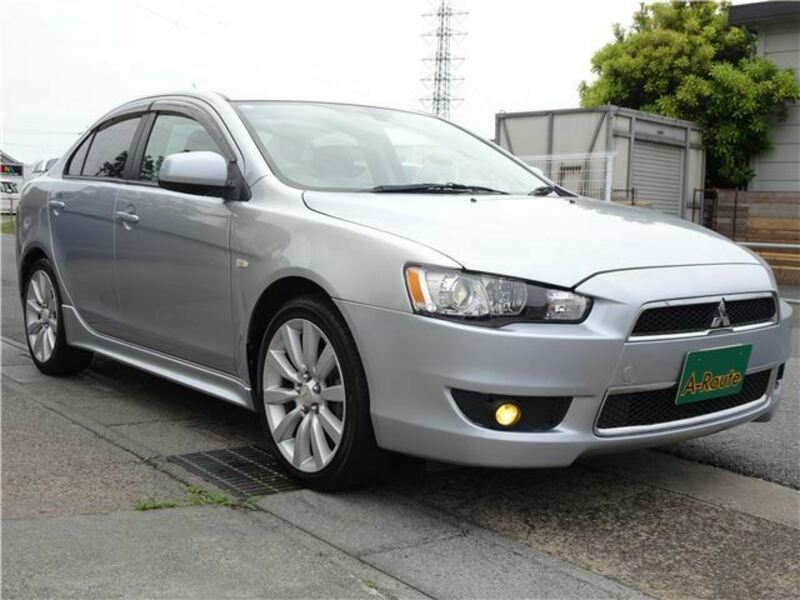 MITSUBISHI GALANT FORTIS