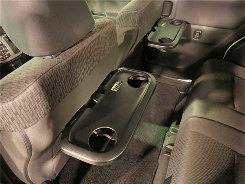DELICA D2