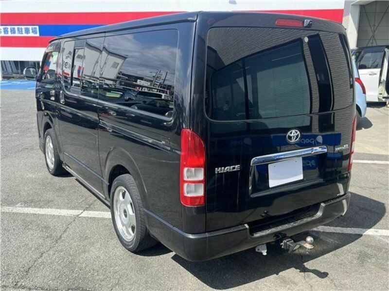HIACE VAN