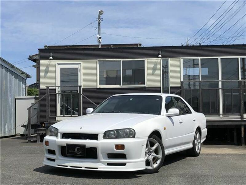 SKYLINE-0