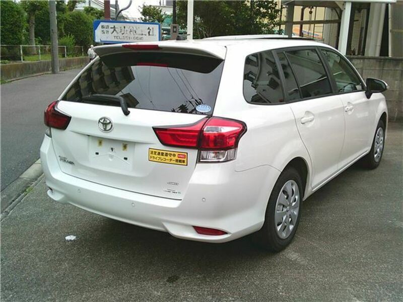 COROLLA FIELDER
