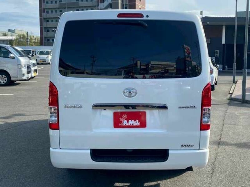 HIACE VAN