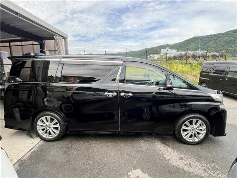 VELLFIRE
