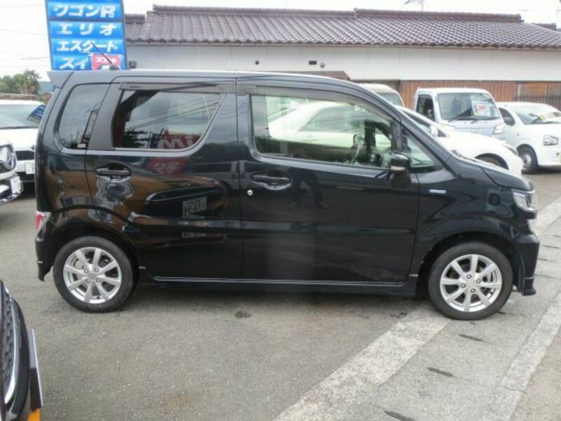 WAGON R