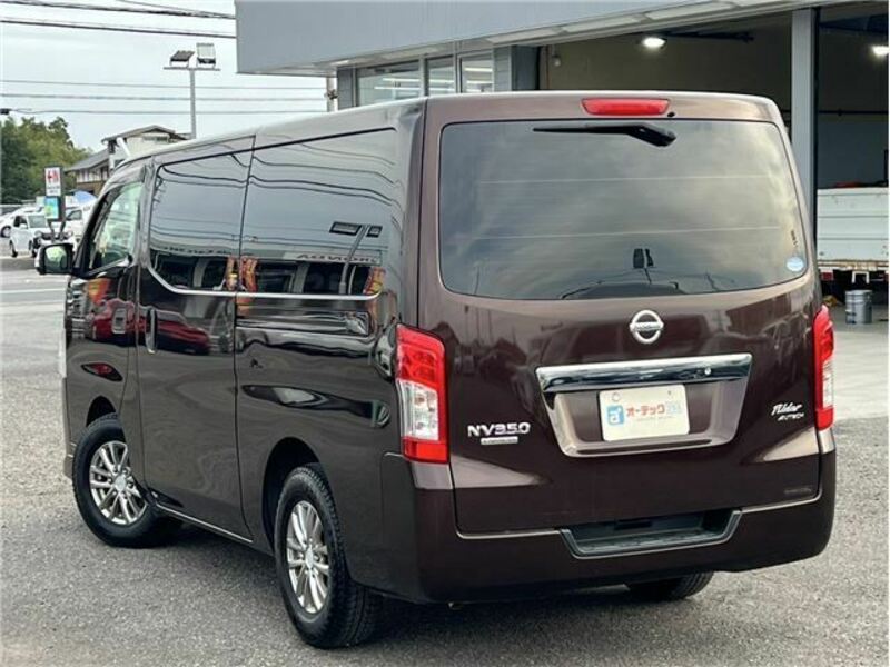 NV350 CARAVAN