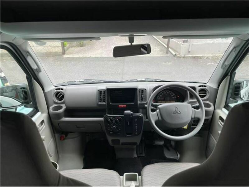 MINICAB VAN