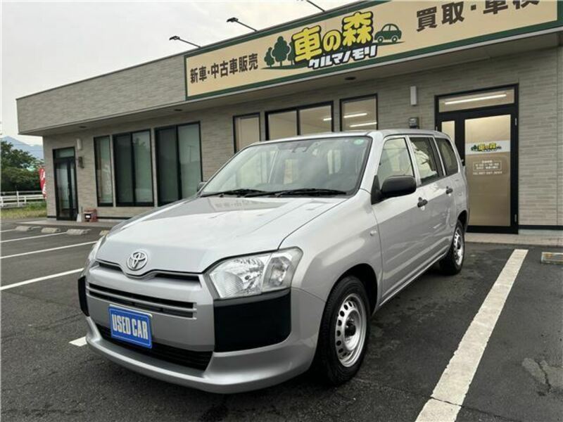 TOYOTA SUCCEED VAN