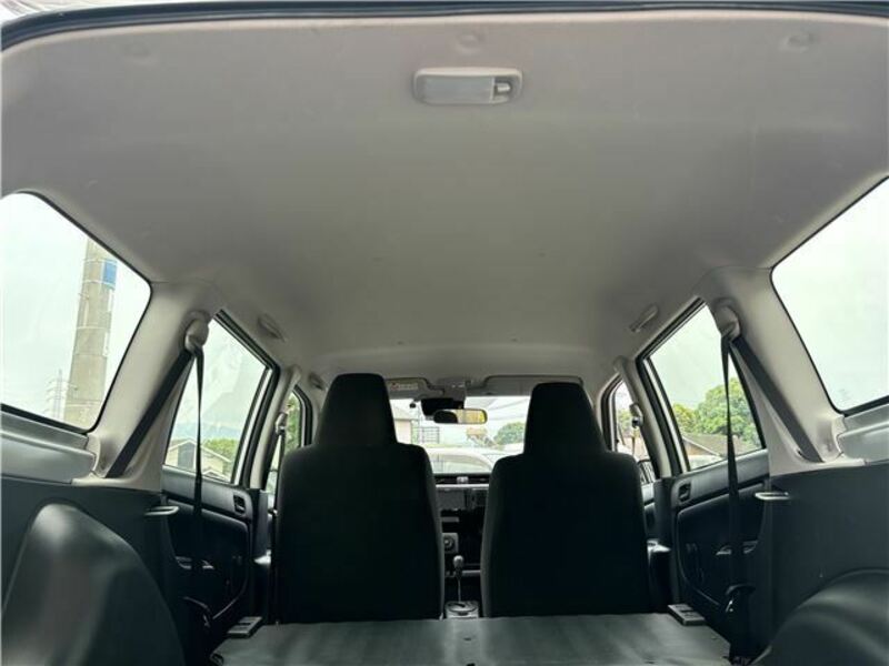 SUCCEED VAN