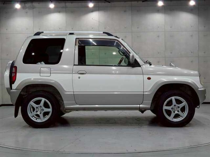 PAJERO MINI