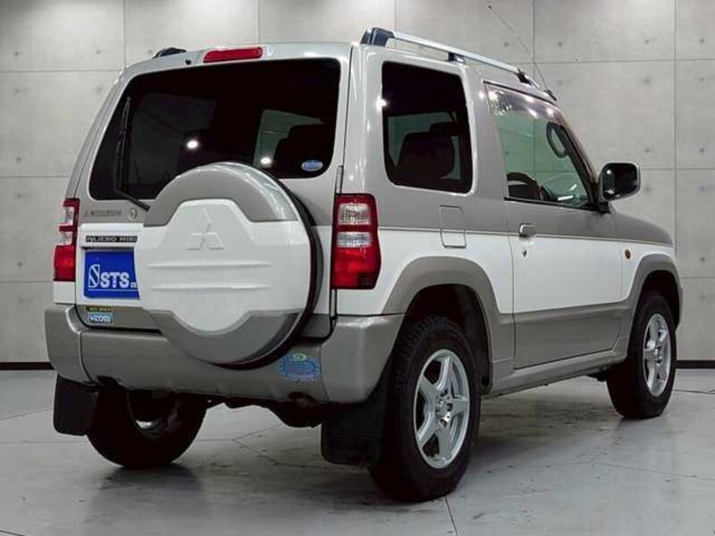 PAJERO MINI