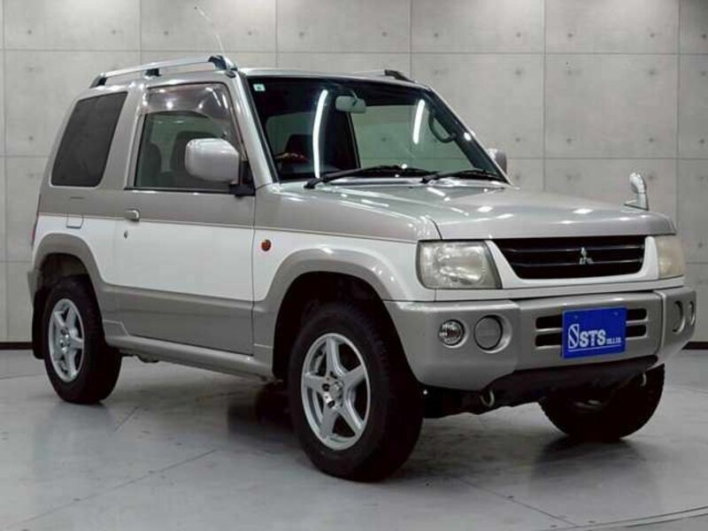 PAJERO MINI