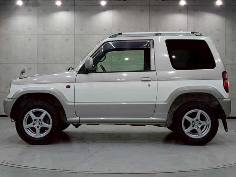 PAJERO MINI