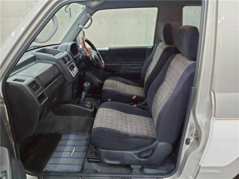 PAJERO MINI