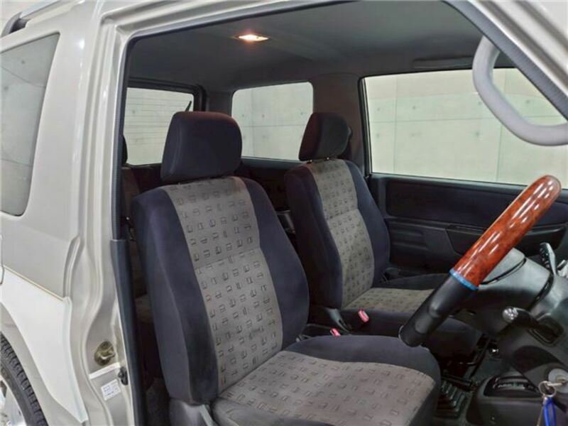 PAJERO MINI