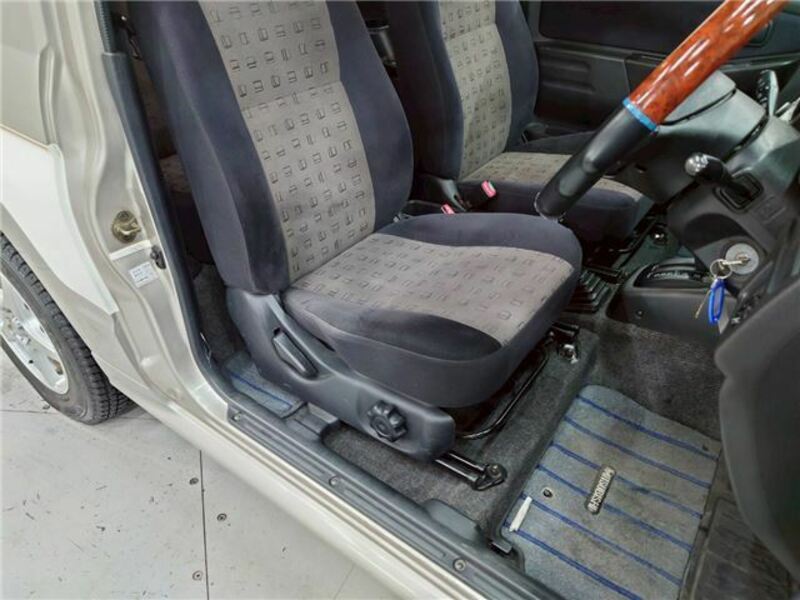 PAJERO MINI