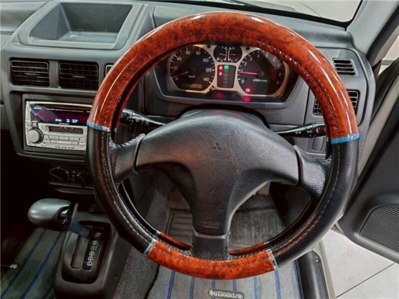 PAJERO MINI
