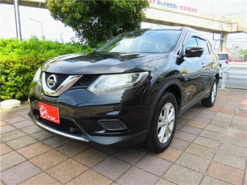 X-TRAIL