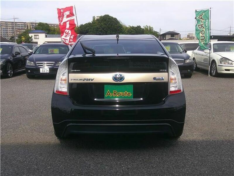 PRIUS PHV