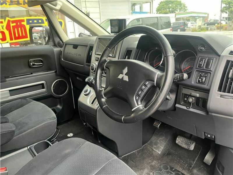 DELICA D5