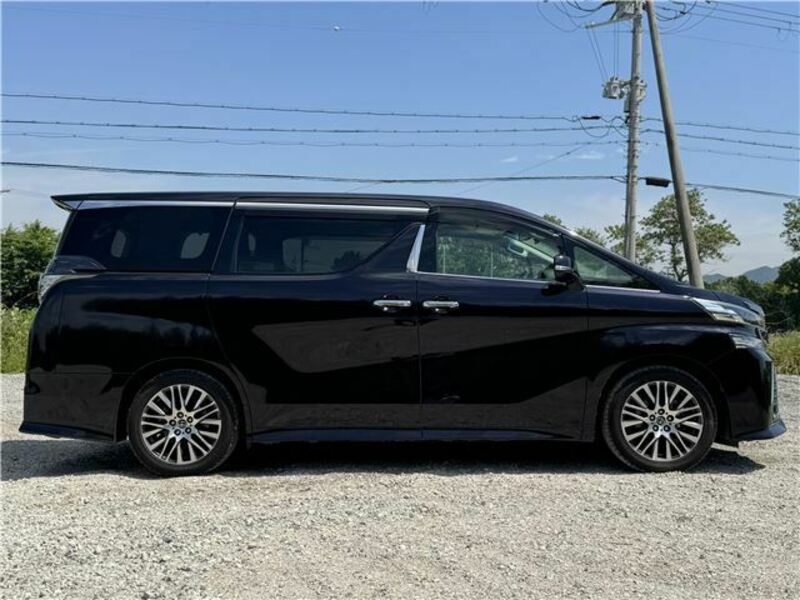 VELLFIRE